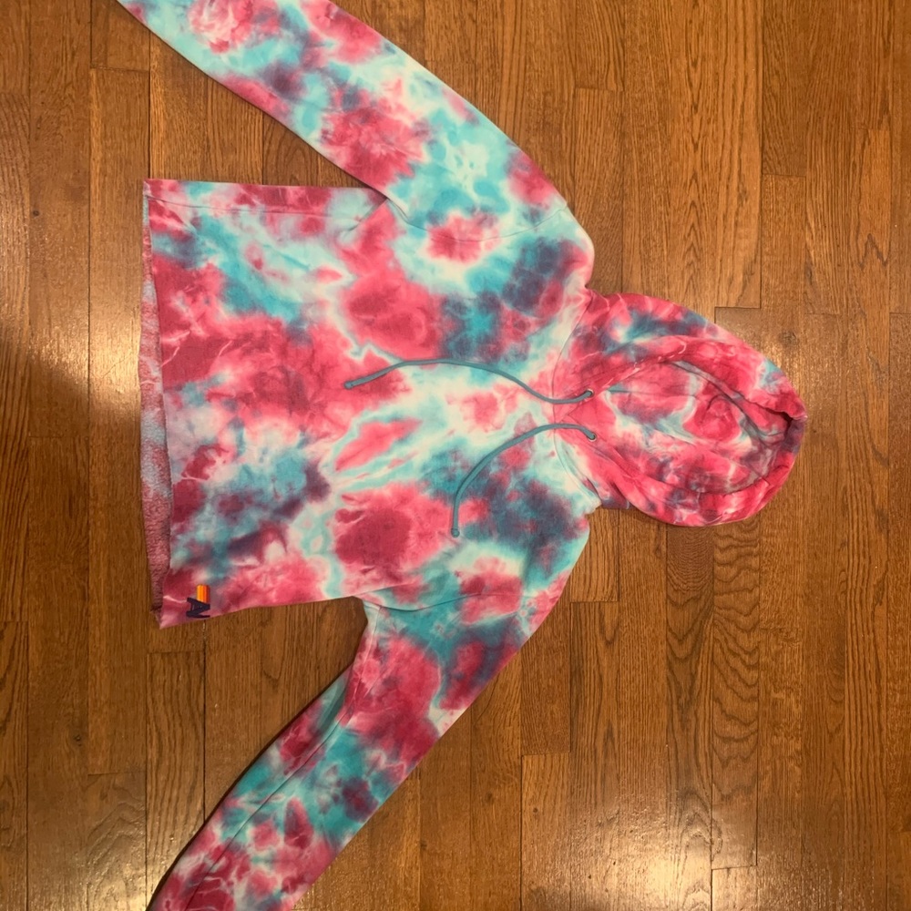 Aviator nation tie dye cropped hoodie
